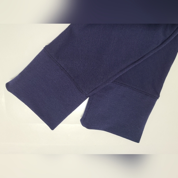 Lilly Pulitzer Off Shoulder Sheera French Terry Top in True Navy XL - Picture 6 of 11